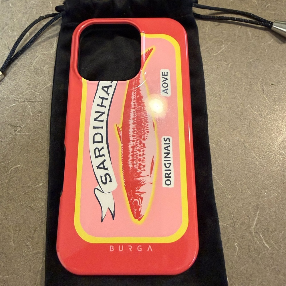 Burga Sardinha Red Phone Case